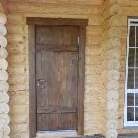 Дверь под старину